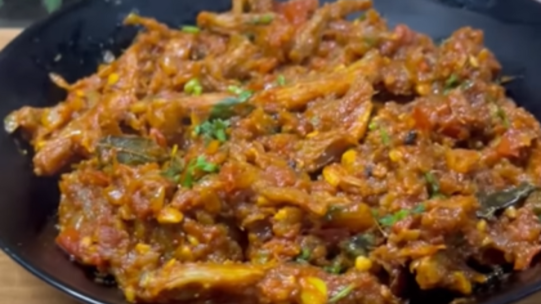  Octorika dry bombay duck curry in plate